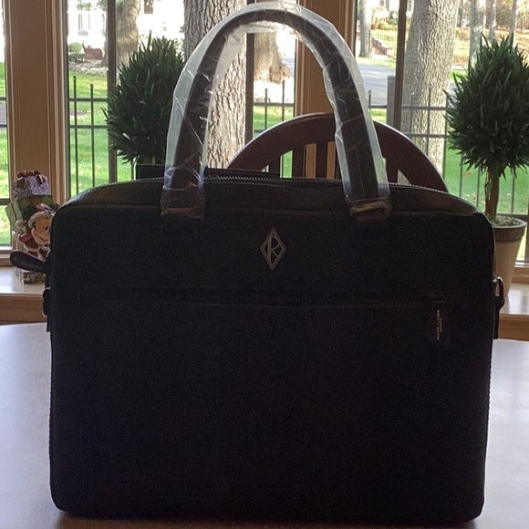 Ralph Lauren Black Messenger Bag NWT - Picture 3 of 8